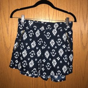High-waisted, Navy blue Aztec shorts